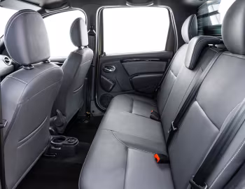 Interior Renault Duster Oroch Dynamique 2.0 '2015–20
