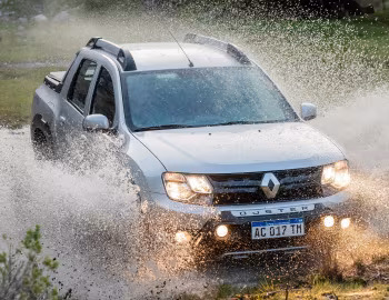 Renault Duster Oroch Dynamique 2.0 4×4 '2018–20