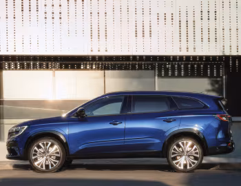 Renault Espace E-Tech full hybrid iconic [Worldwide] '2023–25