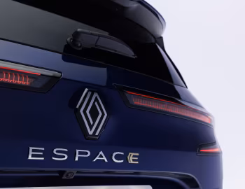 Renault Espace E-Tech full hybrid iconic [Worldwide] '2023–25