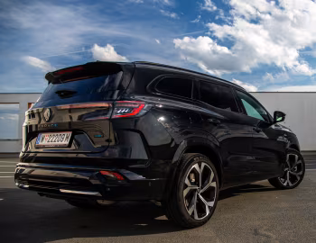Renault Espace E-Tech full hybrid esprit Alpine [Worldwide] '2023–25