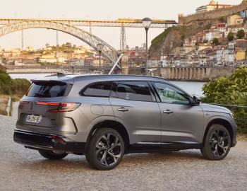 Renault Espace E-Tech full hybrid esprit Alpine [Worldwide] '2023–25