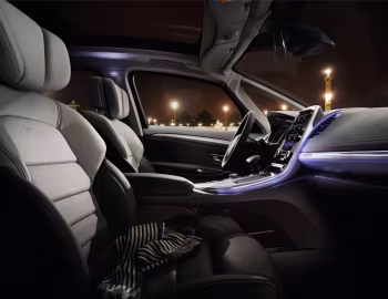 Interior Renault Espace Initiale Paris [Worldwide] (JR) '2015–19