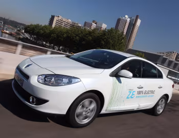 Renault Fluence Z.E. [Worldwide] '2010–14