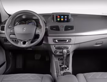 Panneau avant Renault Fluence [Latam] '2014–17