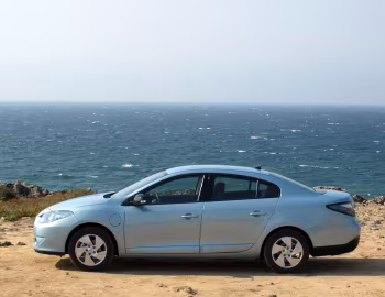Renault Fluence Z.E. [Worldwide] '2010–14