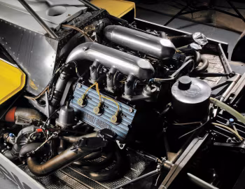 Under The Hood Renault RE30B '1982