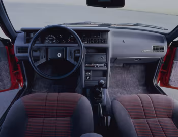 Front Panel Renault Fuego Turbo [Worldwide] '1984–85