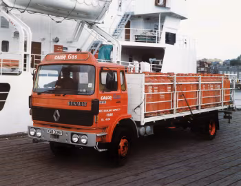 Renault GF 151 flatbed gas transporter [UK-spec] '1980–????