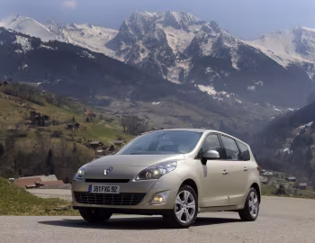 Renault Grand Scénic [Worldwide] (JZ) '2009–01.2012