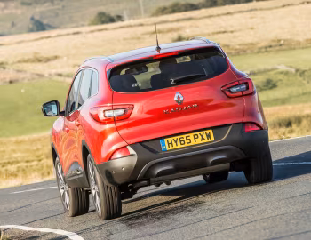 Renault Kadjar "Bose" [UK-spec] '2015–18