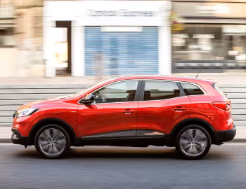 Renault Kadjar "Bose" [UK-spec] '2015–18