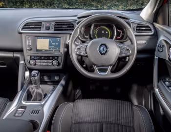 Передня панель Renault Kadjar [UK-spec] '2015–18