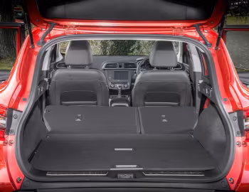 Інтер'єр Renault Kadjar "Bose" [UK-spec] '2015–18