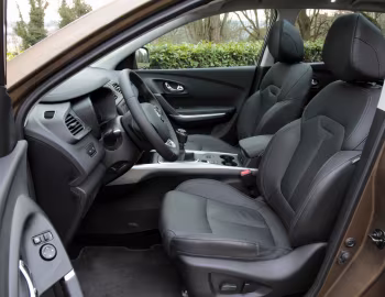 Интерьер Renault Kadjar [Worldwide] '2015–18