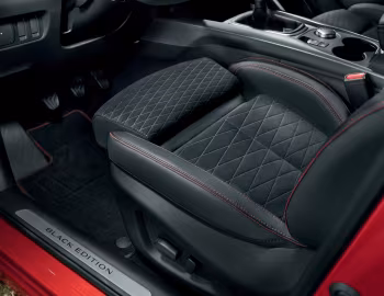 Інтэр'ер Renault Kadjar "Black Edition" [Worldwide] '2018