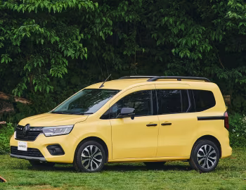 Renault Kangoo [Japan] '2025–pr.