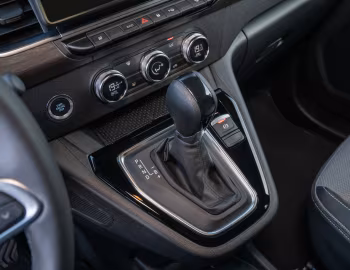 Interior Renault Kangoo E-TECH electric [Worldwide] '2022–pr.