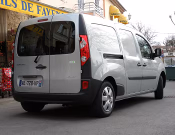 Renault Kangoo Express Maxi '2010–13