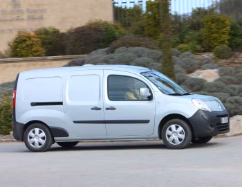 Renault Kangoo Express Maxi '2010–13