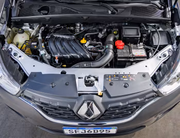 Sous la capuche Renault Kangoo Flex [Brazil] '2024–pr.
