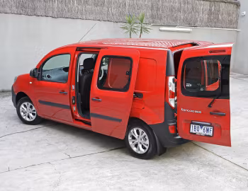 Renault Kangoo Maxi Crew [Australia] '2014–21