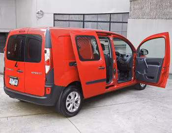 Renault Kangoo Maxi Crew [Australia] '2014–21