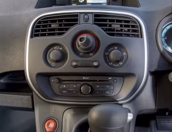 Передня панель Renault Kangoo Van Z.E. 33 [UK-spec] '2017–н.ч.