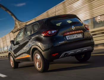 Renault Kaptur '2016–20