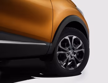 Renault Kaptur "Intense" '2021–22