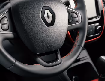 Інтэр'ер Renault Kaptur "Play" '2018–20