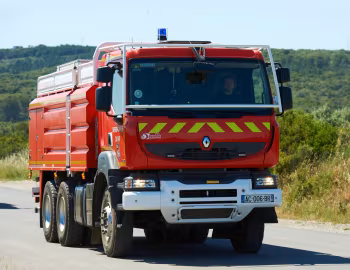 Renault Kerax 410 DXi 6×4 CCGC Gallin [France]