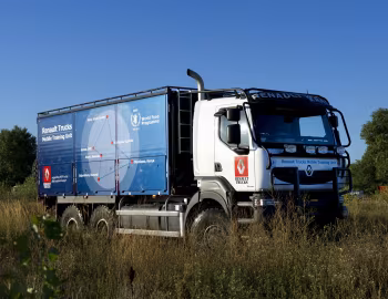 Renault Kerax 460 DXi 6×6 Mobile Training Unit '2012–13