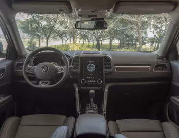 Передня панель Renault Koleos [Latam] '2020–23
