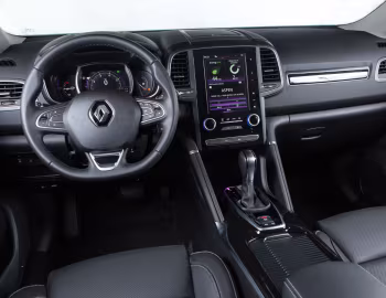 Передня панель Renault Koleos [Latam] '2017–19