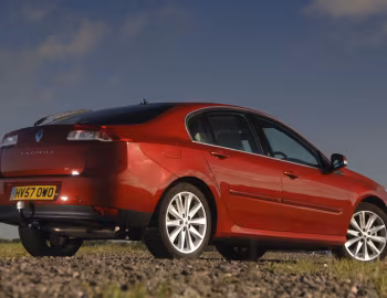 Renault Laguna [UK-spec] (X91) '2007–10