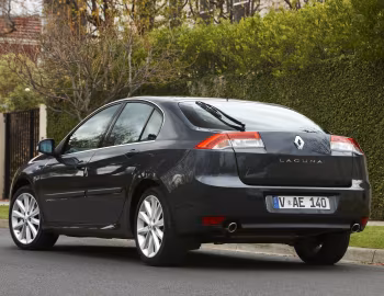 Renault Laguna [Australia] (X91) '2008–11