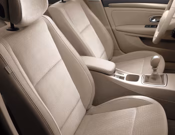 Интерьер Renault Laguna [Worldwide] (X91) '2007–10
