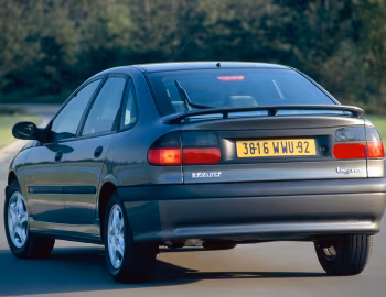 Renault Laguna [Worldwide] '1993–98