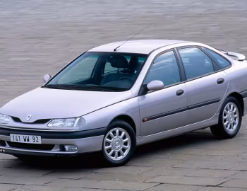 Renault Laguna Baccara [Worldwide] '1994–97