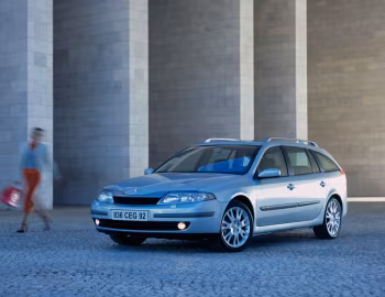 Renault Laguna Break [Worldwide] '2001–05