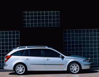 Renault Laguna Break [Worldwide] '2001–05