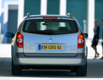 Renault Laguna Break [Worldwide] '2001–05