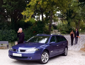 Renault Laguna Break [Worldwide] '2005–07