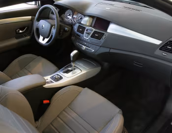 内饰 Renault Laguna Coupé [Worldwide] (X91) '2008–12