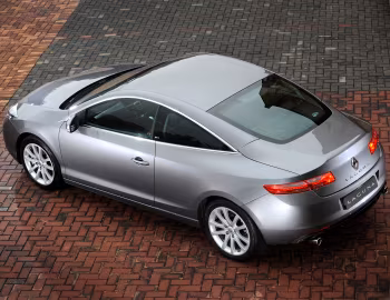 Renault Laguna Coupé [South Africa] (X91) '2010–12