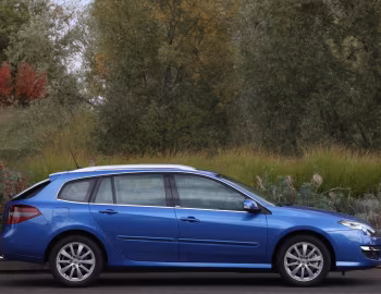 Renault Laguna Grandtour [Worldwide] '2010–13