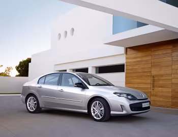 Renault Laguna GT [Worldwide] (X91) '2008–10