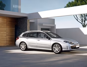 Renault Laguna GT Grandtour [Worldwide] (X91) '2008–10