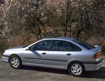 Renault Laguna RXT V6 [Worldwide] '1998–2001